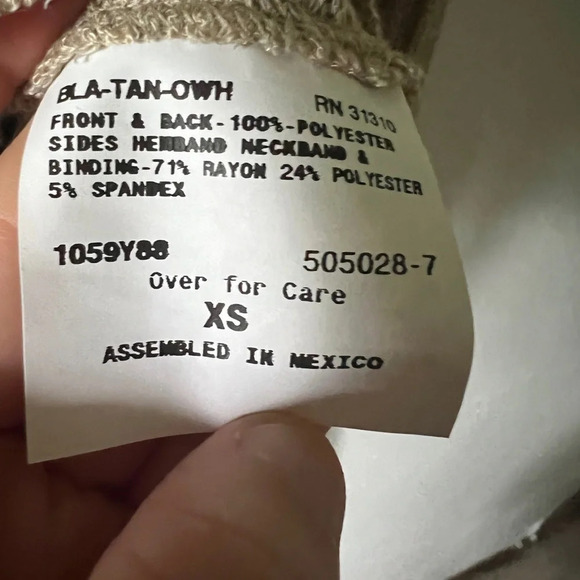 IZ Buyer NWT Cheetah Print Chiffon Knit Contrast Top - XS - Picture 5 of 5